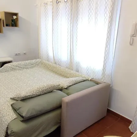 Acogedor Apartamento En Malaga Playa Exterior photo